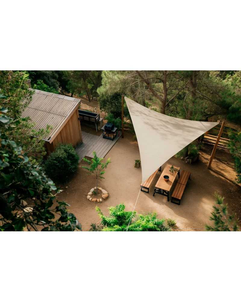 on achete francais - Voile d'Ombrage Rivage Triangulaire 5 m de côté Grège - Fabriqué en France